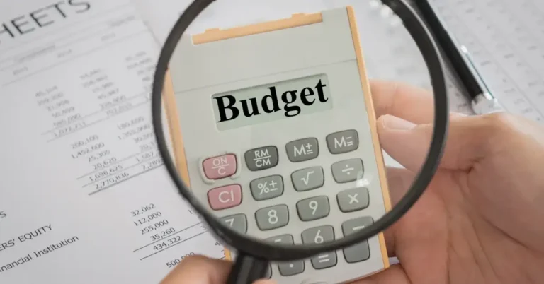 What Are Some Key Components of Successful Budgeting